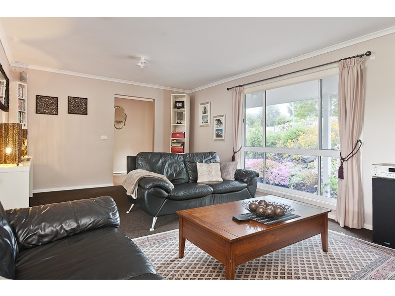 6 Don Phillip Court, Gembrook VIC 3783