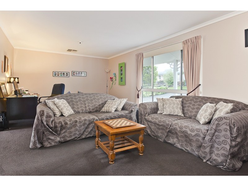 6 Don Phillip Court, Gembrook VIC 3783