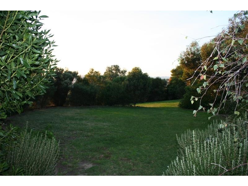 53 Highland Drive, Pakenham VIC 3810