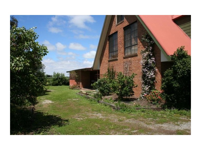 75 Bould Road, Pakenham VIC 3810