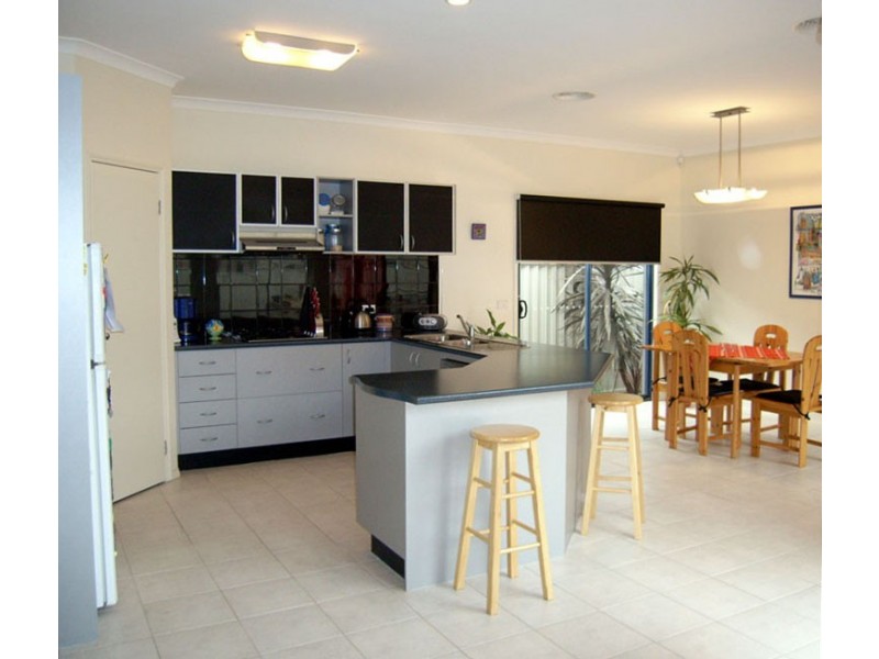 11 Riley Court, Pakenham VIC 3810