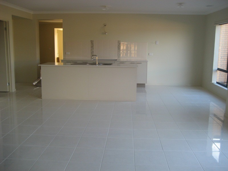 20 Webster Way, Pakenham VIC 3810