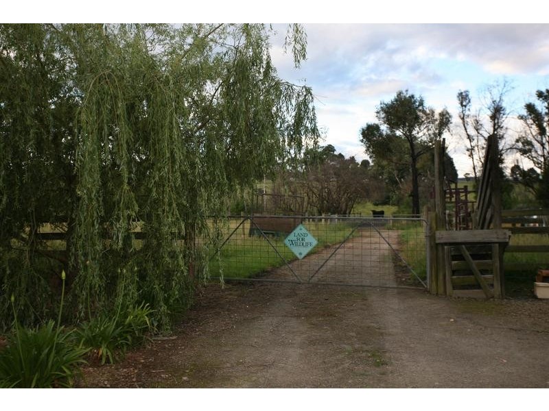 18 McDonald Road, Labertouche VIC 3816