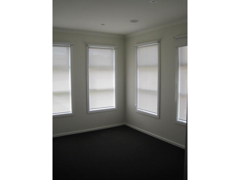 7 Portland Road, Pakenham VIC 3810