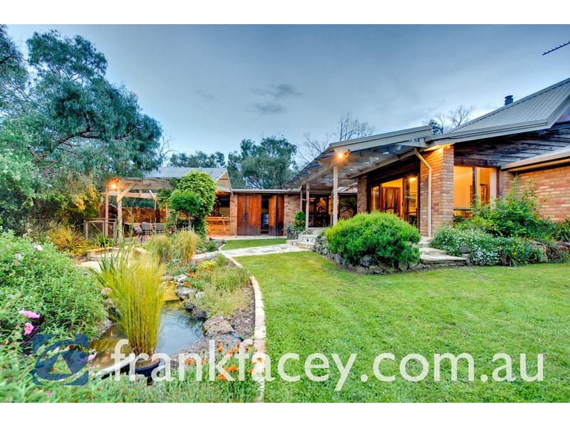 9 Fraser Avenue, Beaconsfield Upper VIC 3808