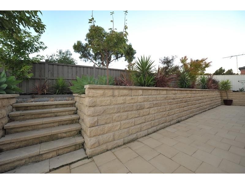 14 Macquarie Circuit, Pakenham VIC 3810