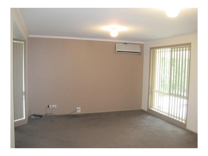 5 Martingale Place, Pakenham VIC 3810