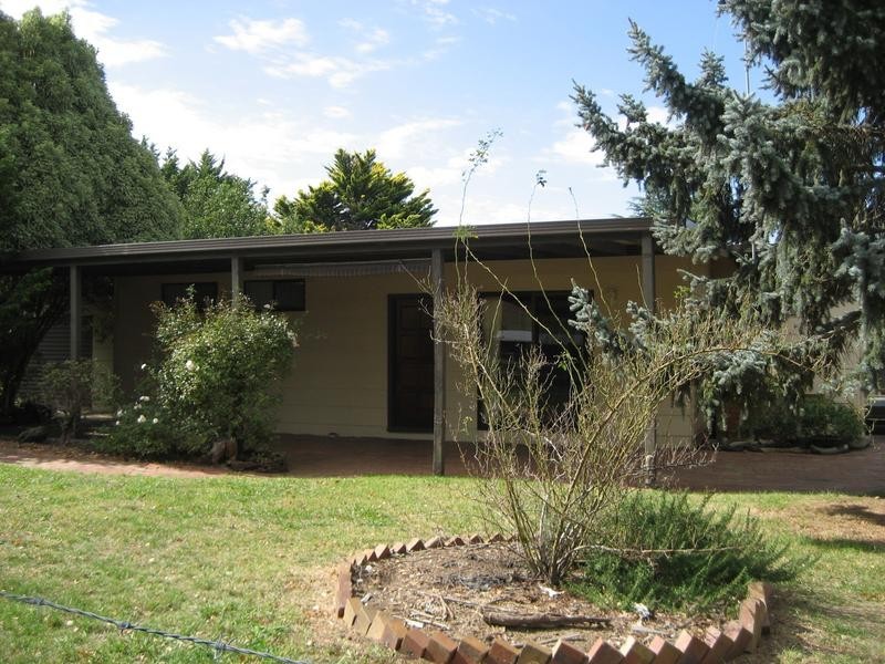 105 Wright Road, Garfield VIC 3814