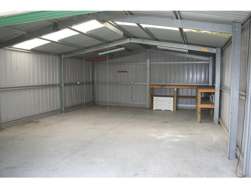 5 Martingale Place, Pakenham VIC 3810