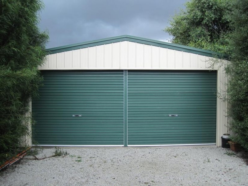 5 Martingale Place, Pakenham VIC 3810