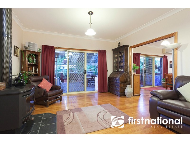 24 Baltaser Drive, Pakenham VIC 3810
