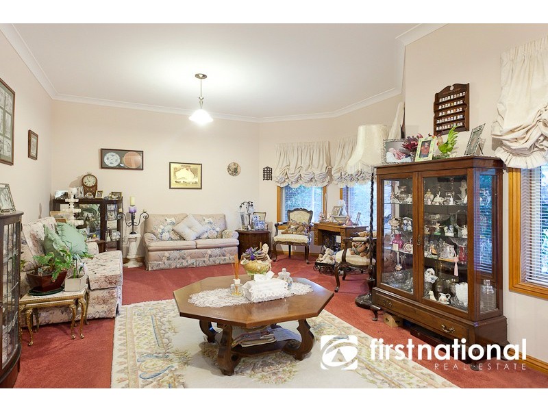 24 Baltaser Drive, Pakenham VIC 3810