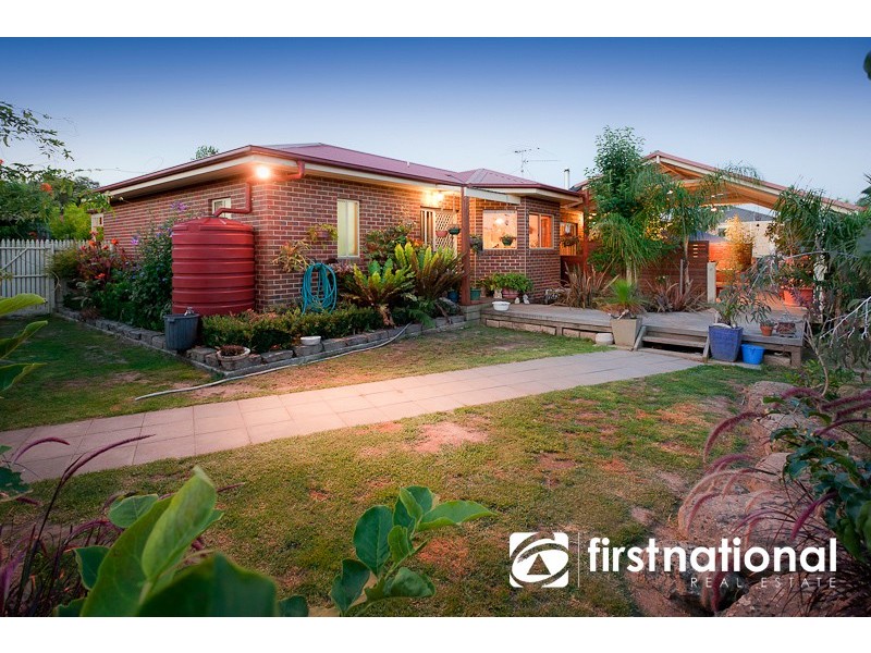 24 Baltaser Drive, Pakenham VIC 3810