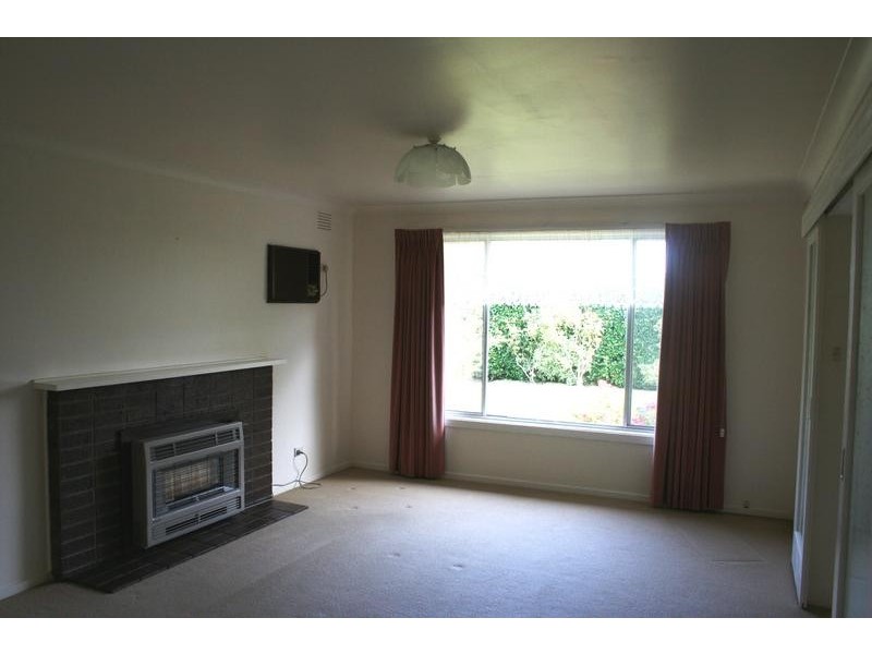 1 Acacia Court, Pakenham VIC 3810