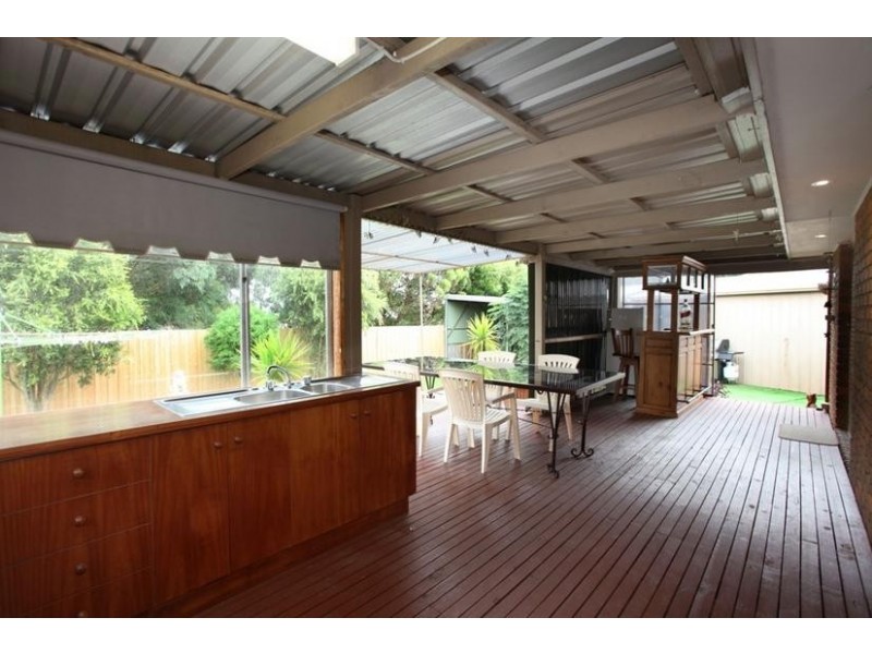 17 McNamara Court, Pakenham VIC 3810