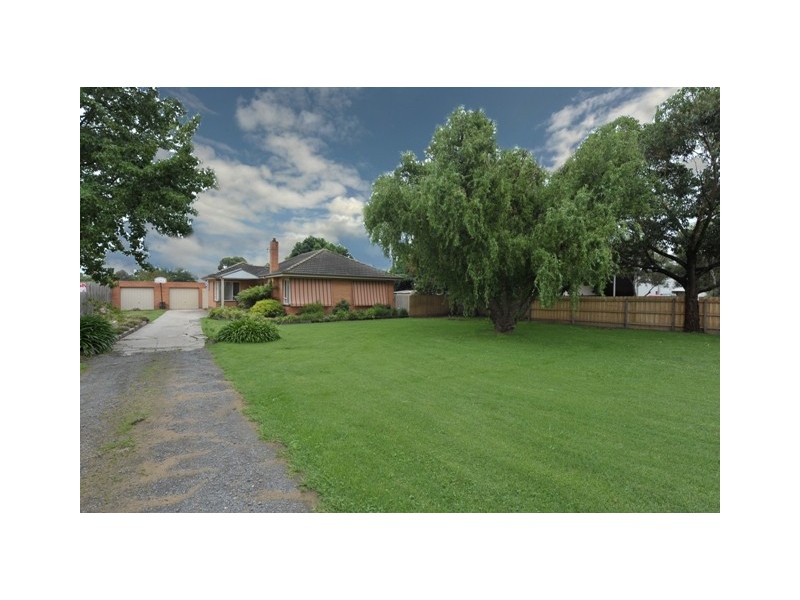 61 Nar Nar Goon Road, Nar Nar Goon VIC 3812
