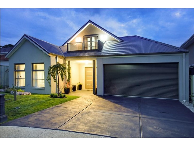 29 Macquarie Circuit, Pakenham VIC 3810