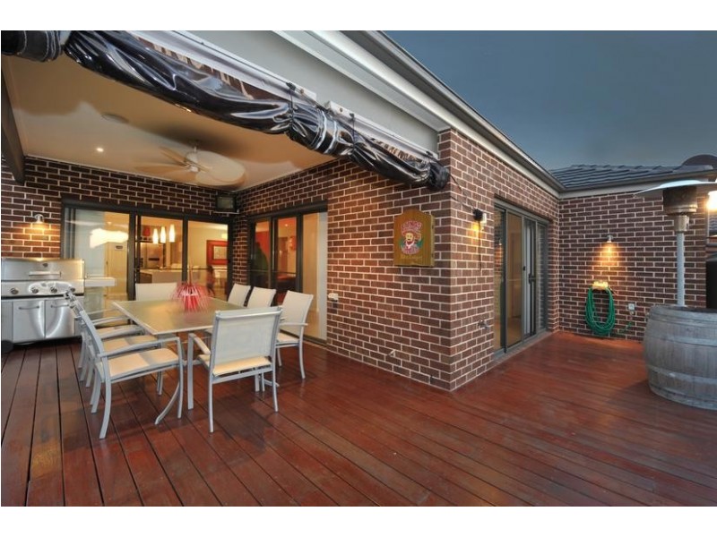 8 Galle Avenue, Officer VIC 3809