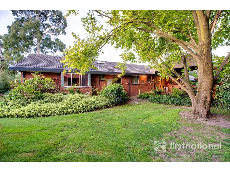 5 – 6 Elrona Court, Pakenham VIC 3810