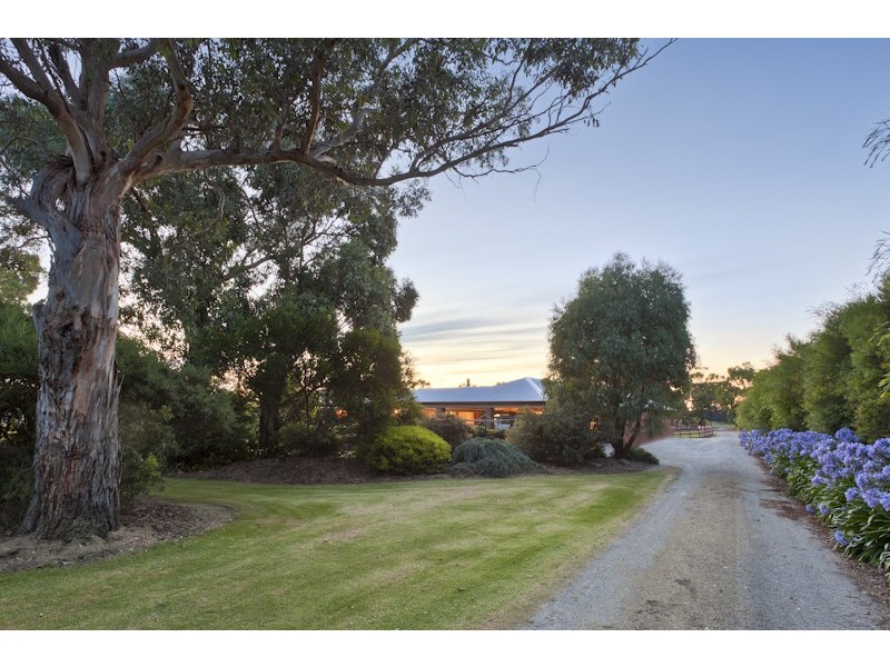 30 Ryan Road, Pakenham VIC 3810