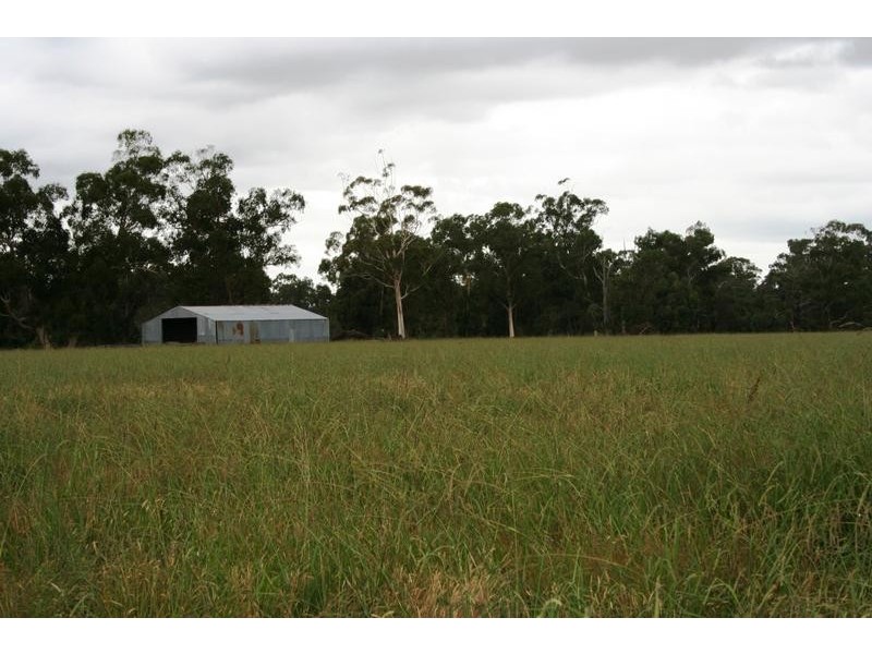 240 Ellis Road, Tonimbuk VIC 3815