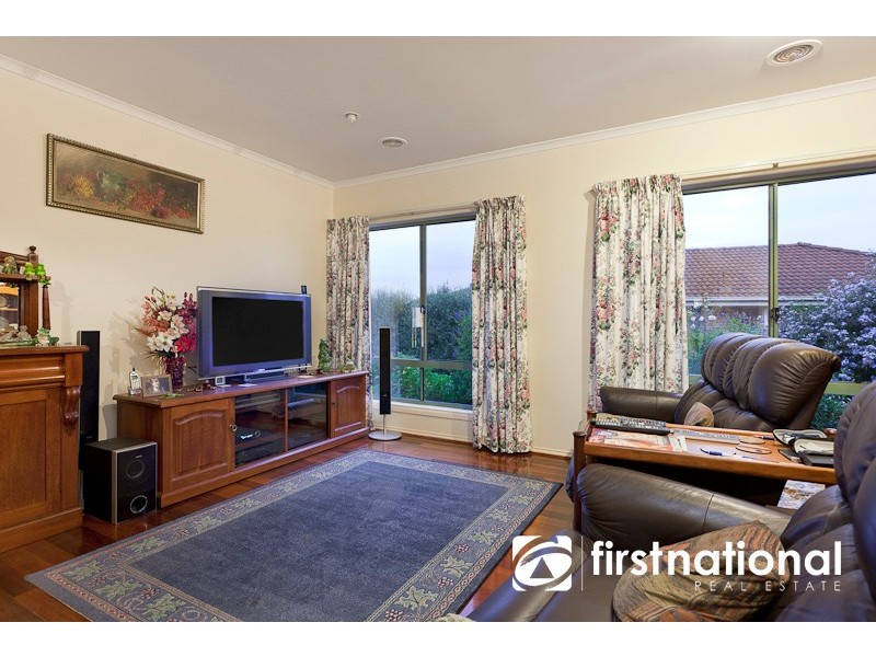 15 Broadhurst Road, Pakenham VIC 3810