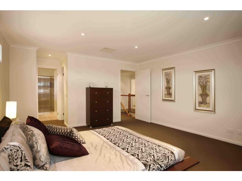 3 Huntingdale Street, Officer VIC 3809