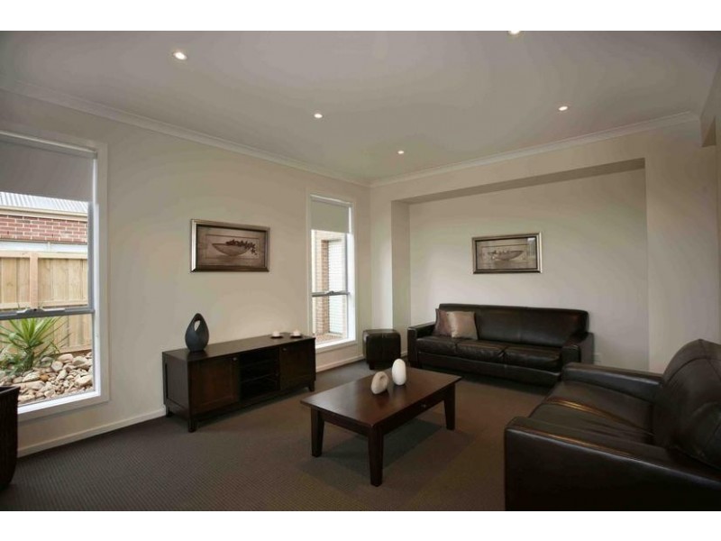 3 Huntingdale Street, Officer VIC 3809