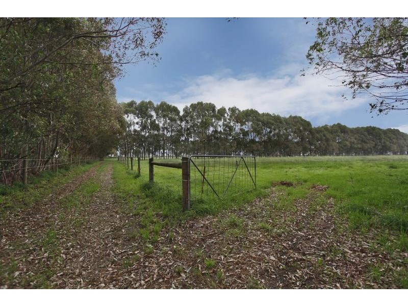 600 Seven Mile Road, Nar Nar Goon VIC 3812