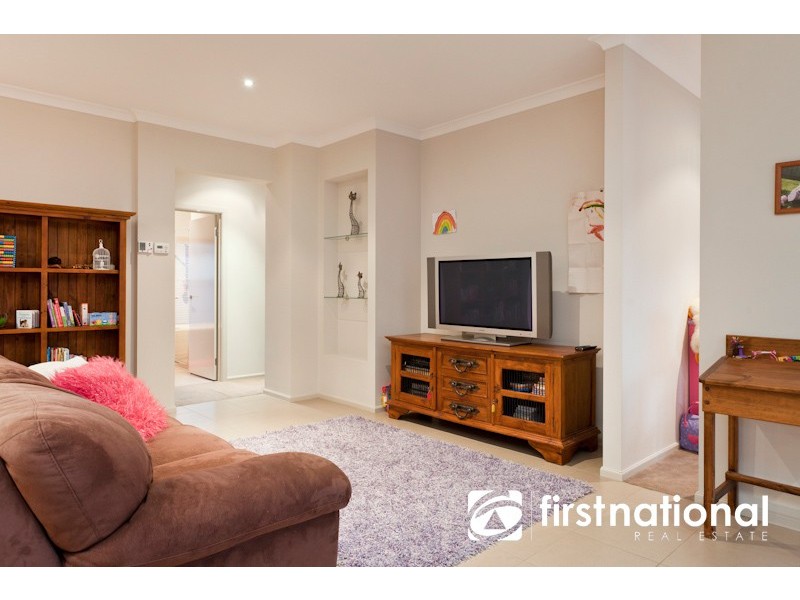 18 Withers Court, Pakenham VIC 3810