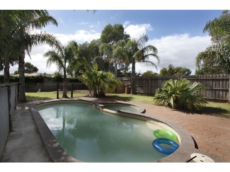 3 Hennessy Street, Pakenham VIC 3810