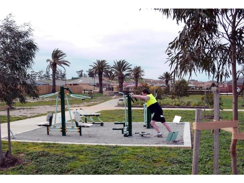 Lot 1059,  Sundew Crescent, Pakenham VIC 3810