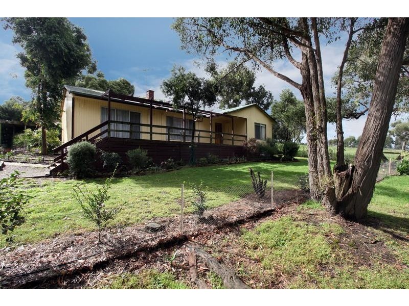 125 Moore Road, Nar Nar Goon North VIC 3812