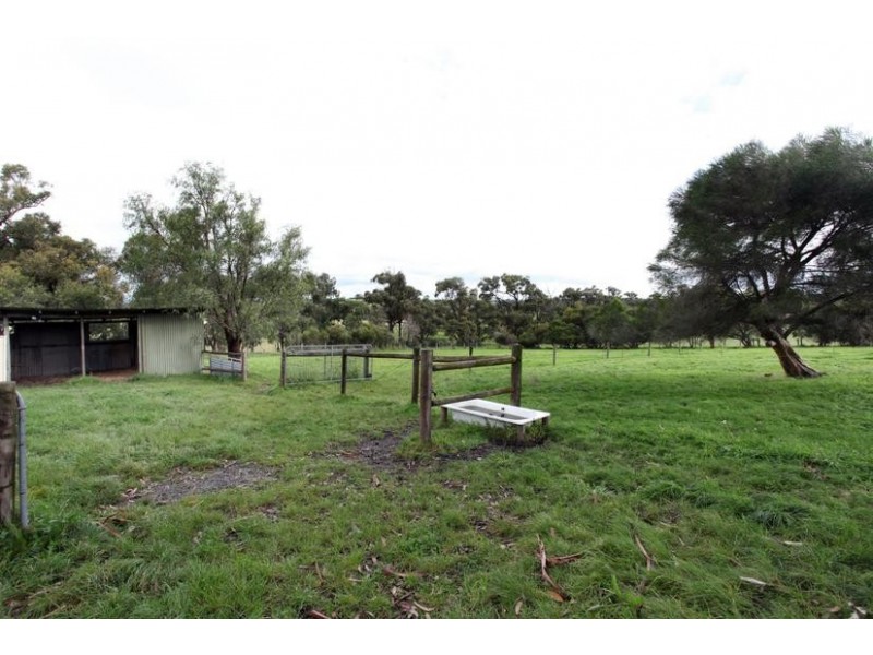 125 Moore Road., Nar Nar Goon North VIC 3812