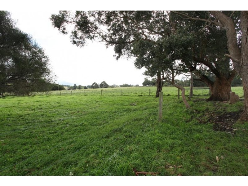 125 Moore Road., Nar Nar Goon North VIC 3812