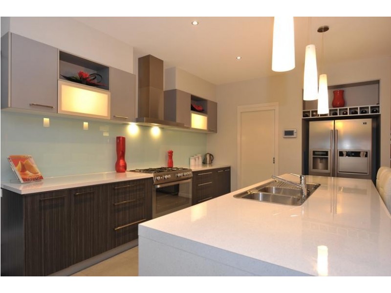 8 Galle Avenue, Officer VIC 3809