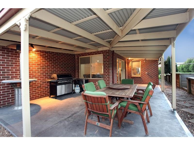 20 Clearview Court, Garfield VIC 3814