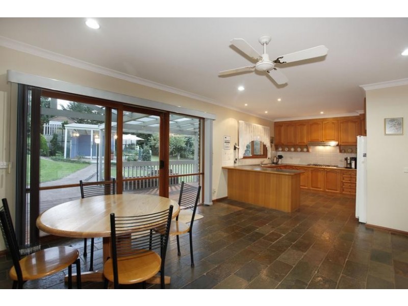 5 Bayard Drive, Pakenham Upper VIC 3810