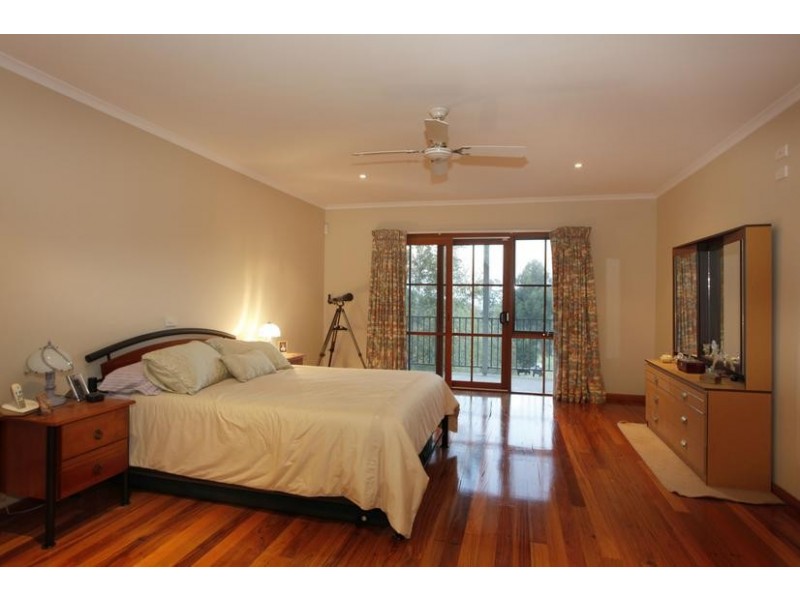 5 Bayard Drive, Pakenham Upper VIC 3810