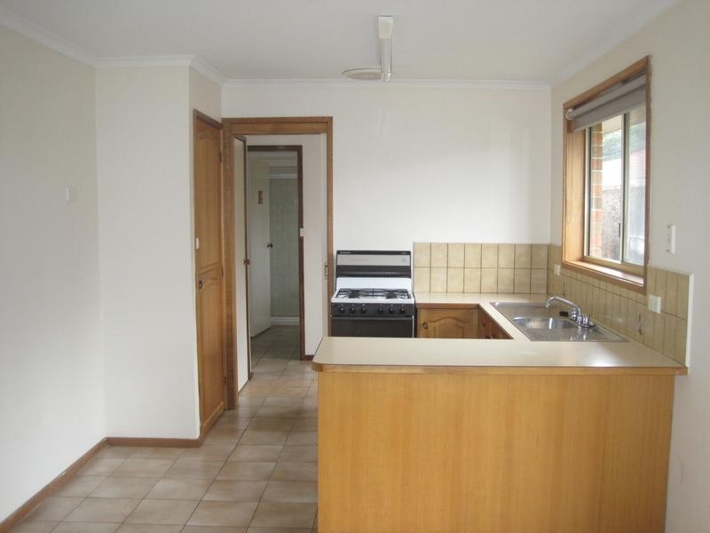 1/105 Princes Highway, Beaconsfield VIC 3807