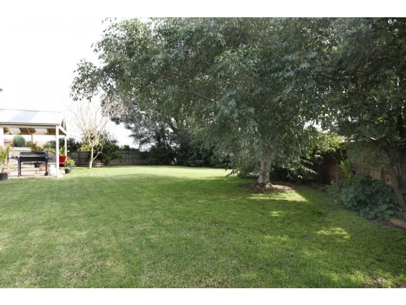 7 Barbara Court, Pakenham VIC 3810