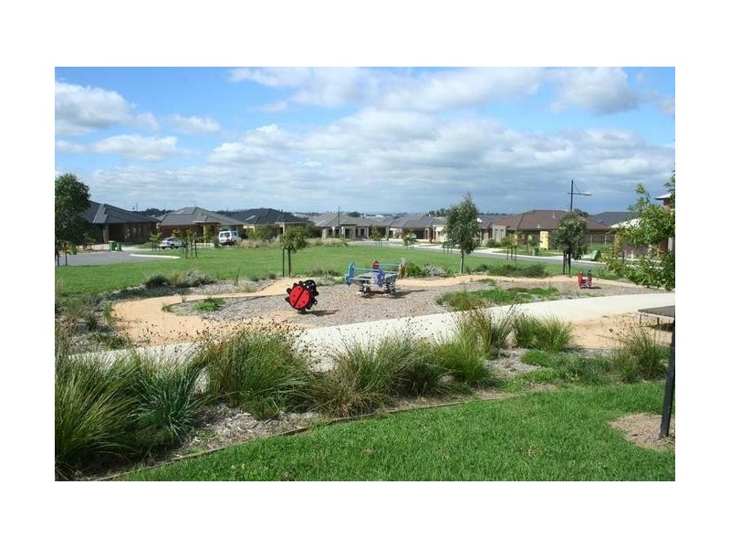 Lot Lot 526, 19 Harvest Road, Officer VIC 3809