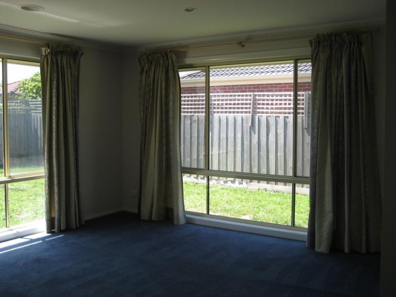 3 Watts Terrace, Pakenham VIC 3810