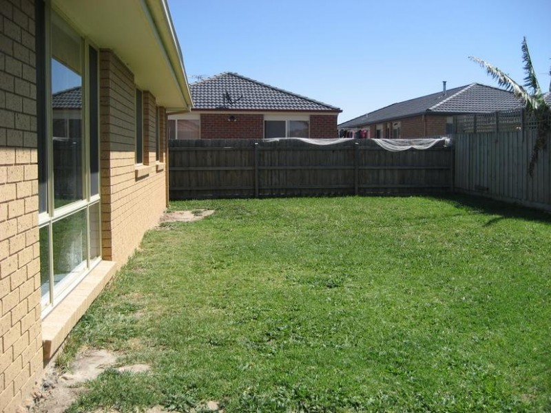 3 Watts Terrace, Pakenham VIC 3810