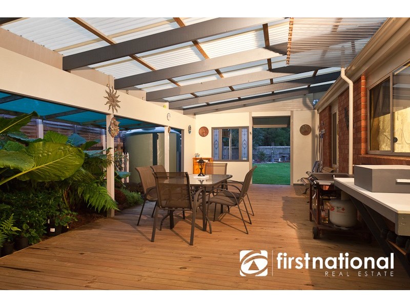 37 Maria Crescent, Pakenham VIC 3810