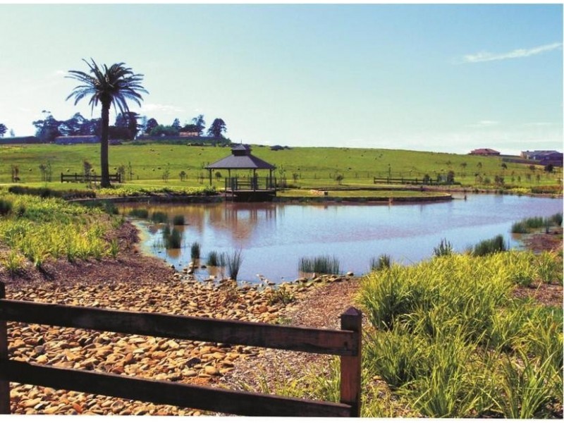 Lot 1090, 15 Whitely Way, Pakenham VIC 3810