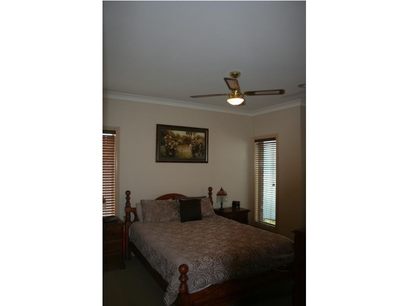 4 Spring Circuit, Pakenham VIC 3810