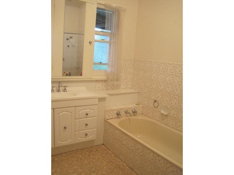 295 Cardinia Road, Pakenham VIC 3810