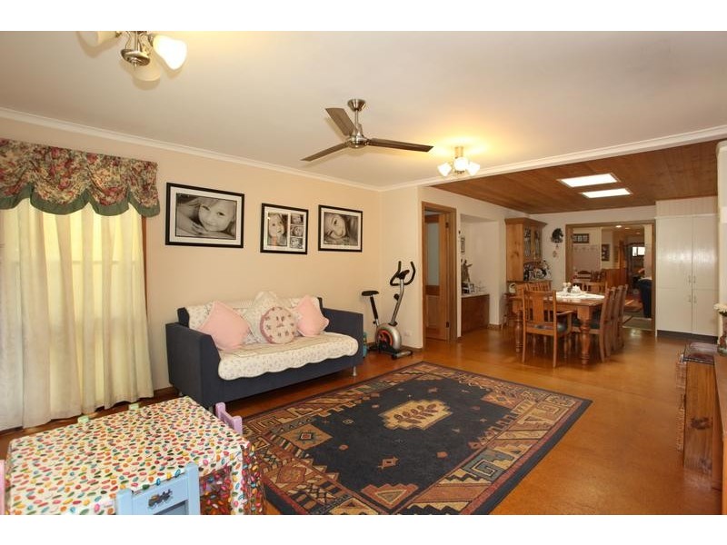 51 A’Beckett Road, Bunyip VIC 3815