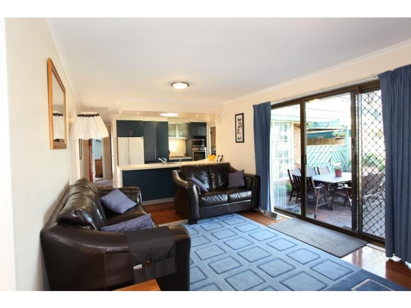 4 Thelma Street, Beaconsfield VIC 3807